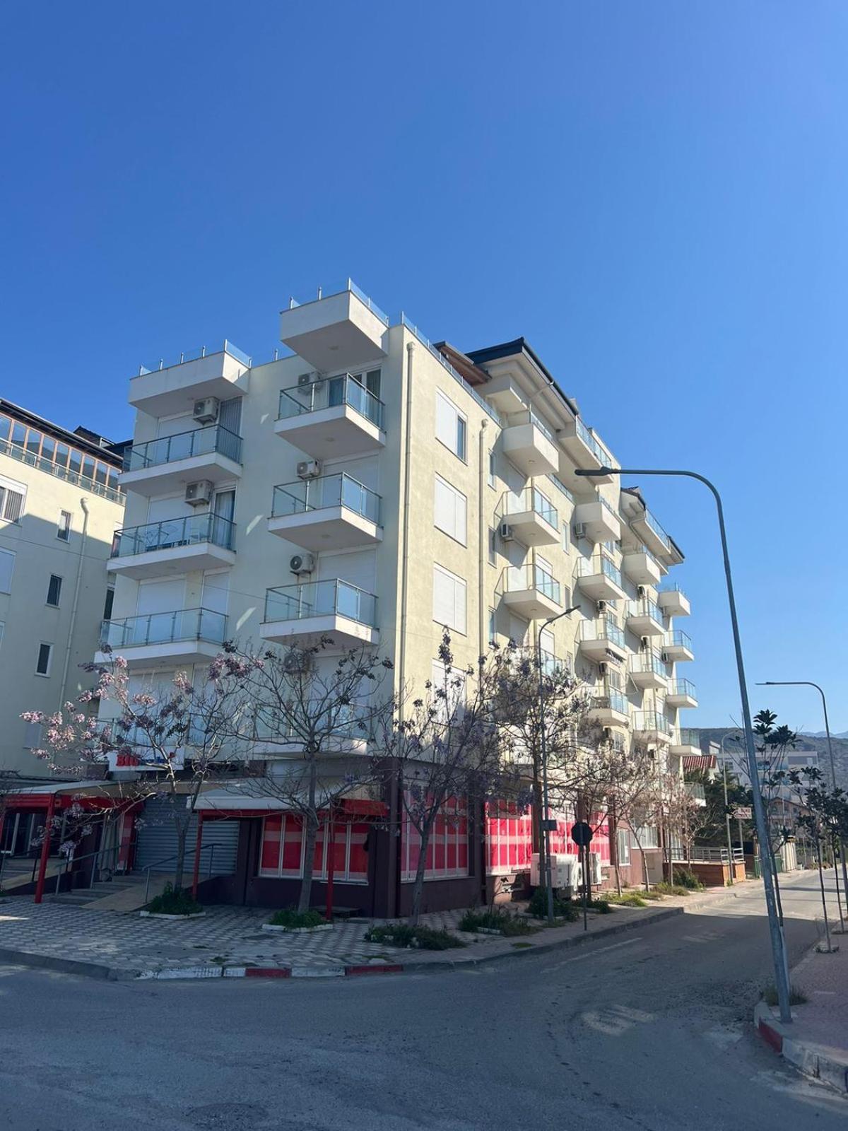 Shengjin Apartaments Exterior photo