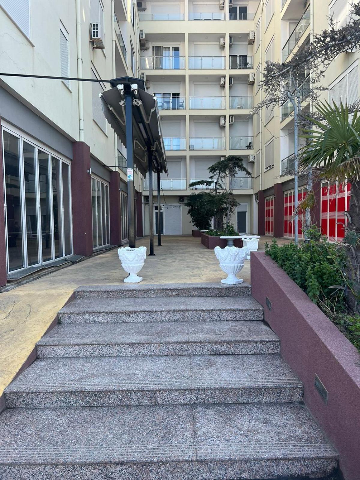 Shengjin Apartaments Exterior photo