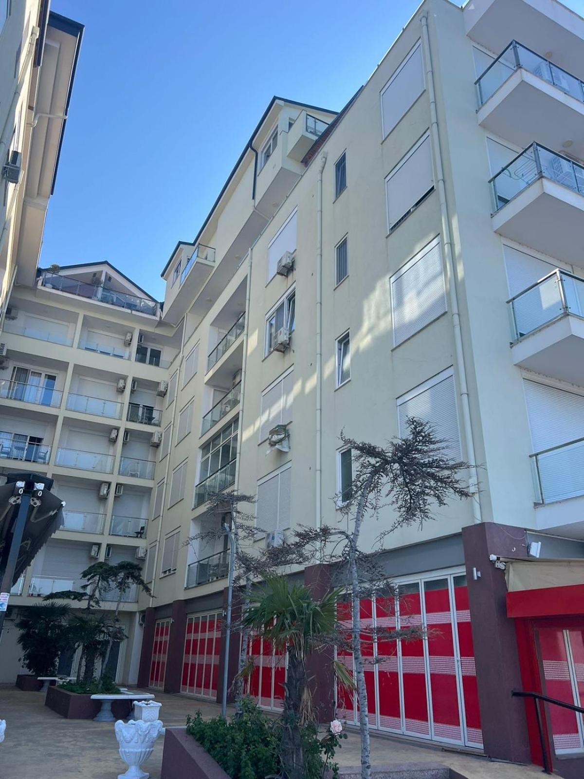 Shengjin Apartaments Exterior photo