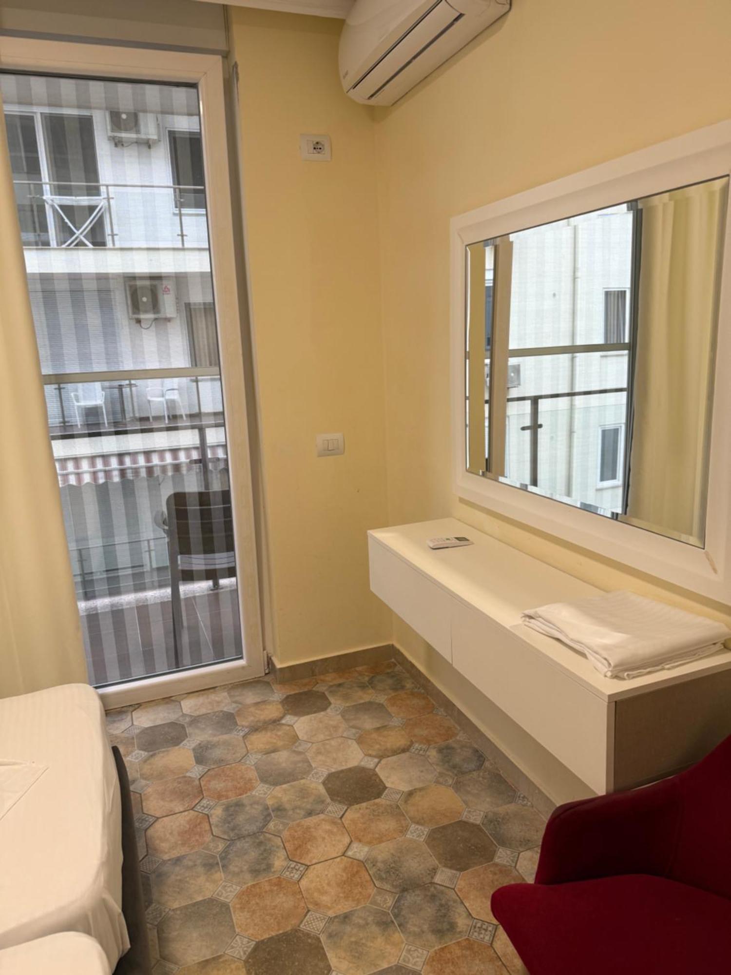 Shengjin Apartaments Exterior photo