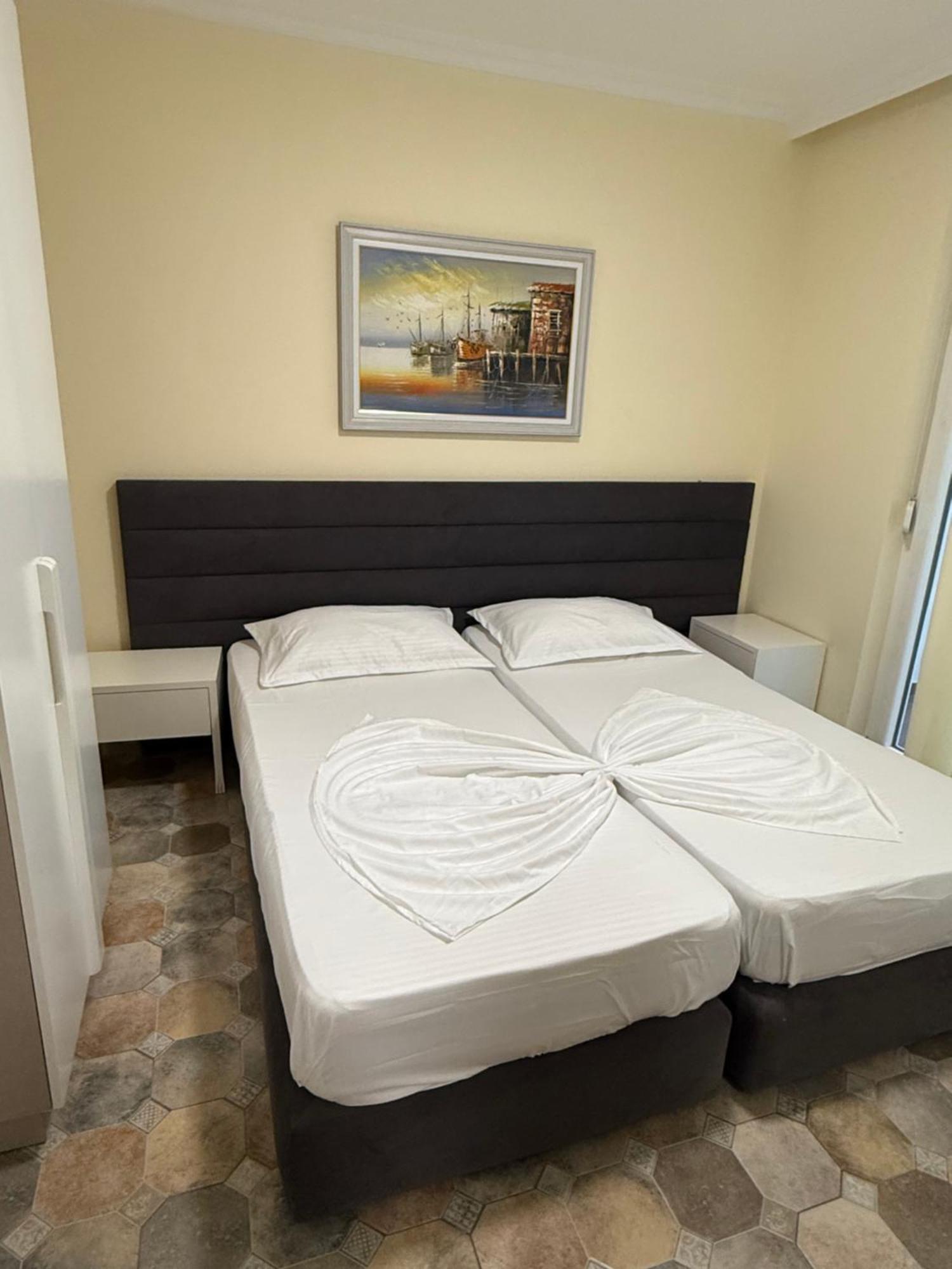 Shengjin Apartaments Exterior photo