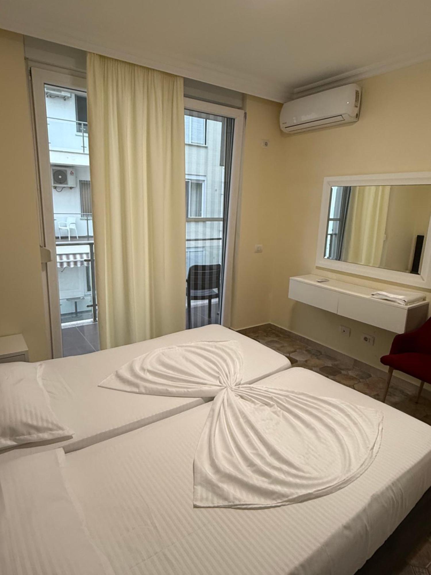Shengjin Apartaments Exterior photo